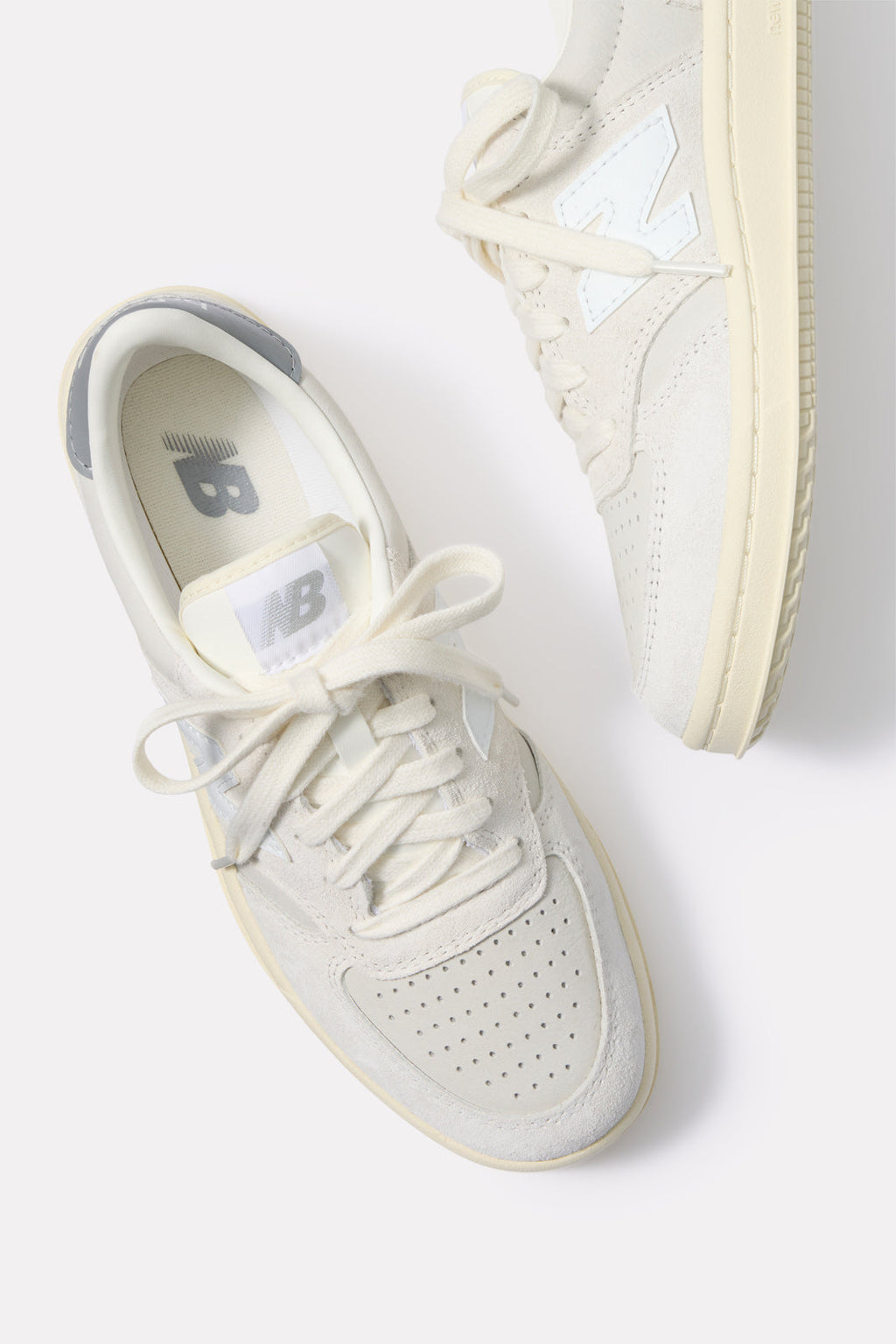 T500 Sneaker - Image 2