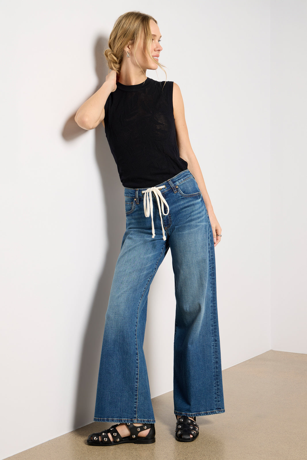 Holly W Drawstring
