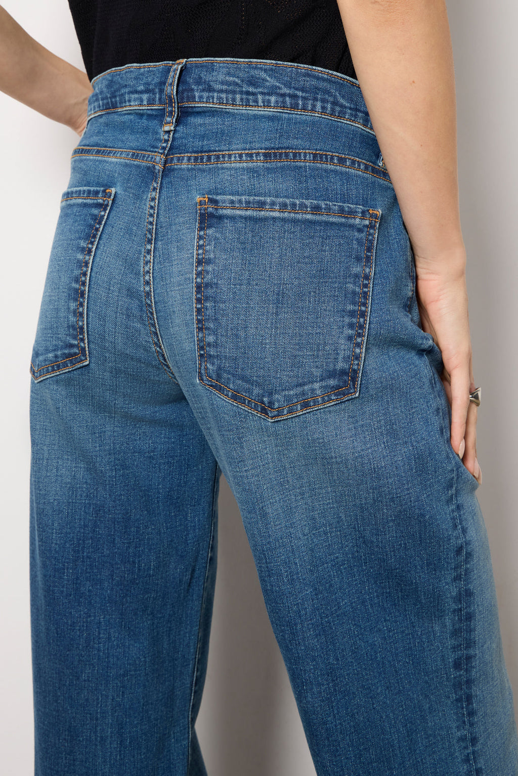 Holly W Drawstring - Image 3