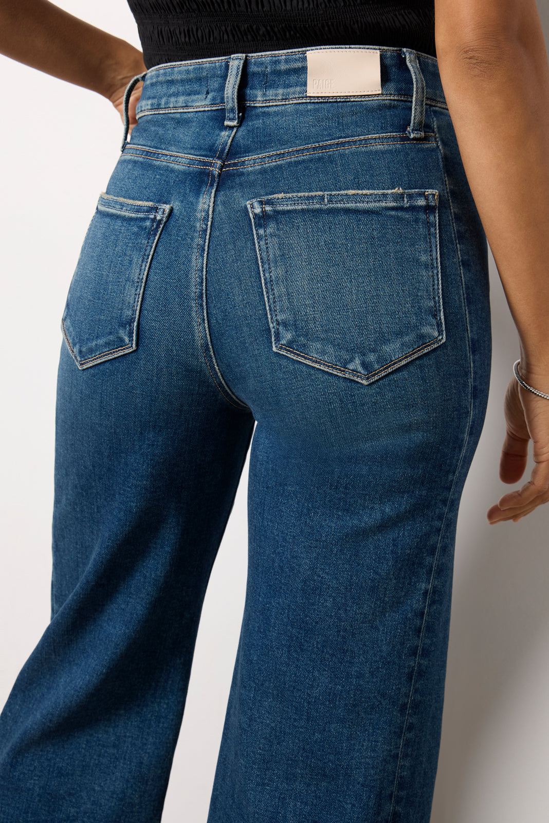 Anessa 31` with Side Seam Inset - Image 3
