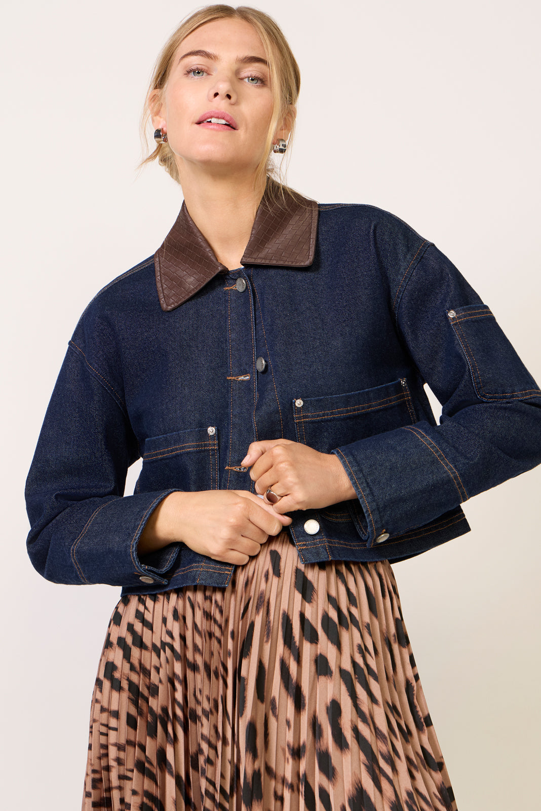 Combo Collar Denim Jacket - Image 3