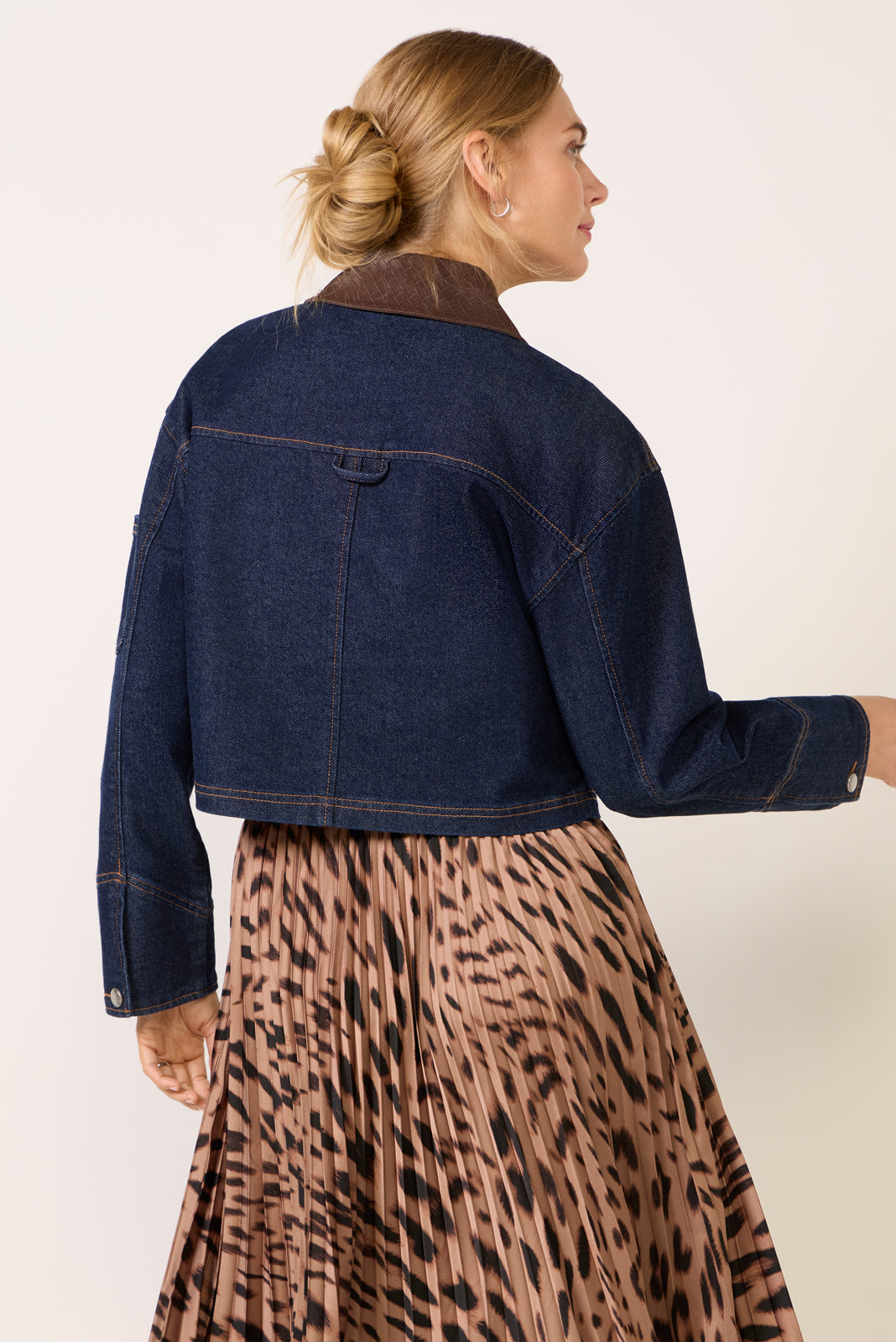 Combo Collar Denim Jacket - Image 4