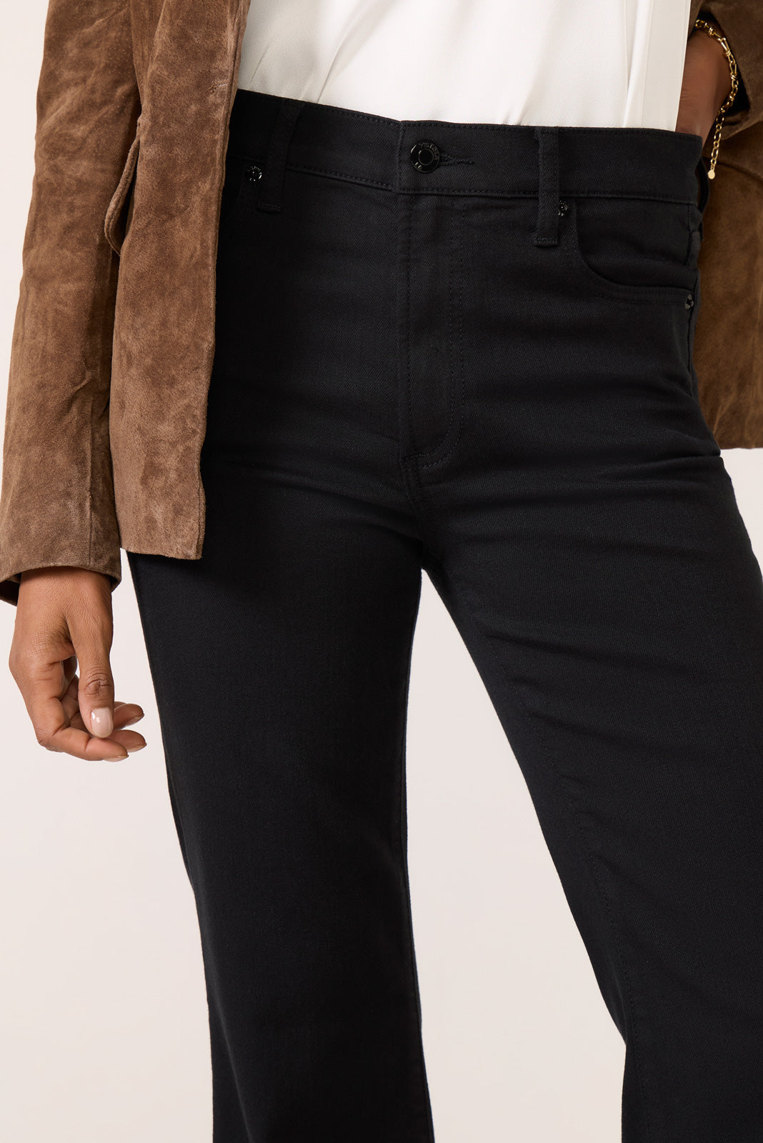 Kinsley Bootcut Jean - Image 2