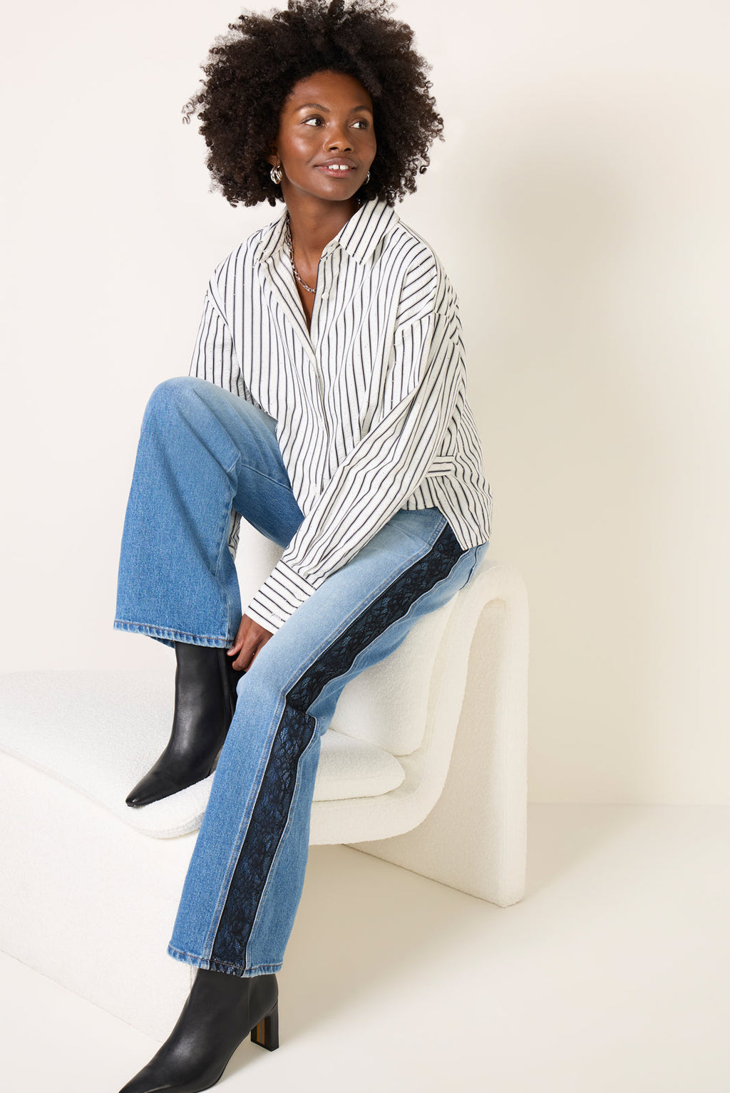 Ever Straight w Lace Inset Jean - Image 6