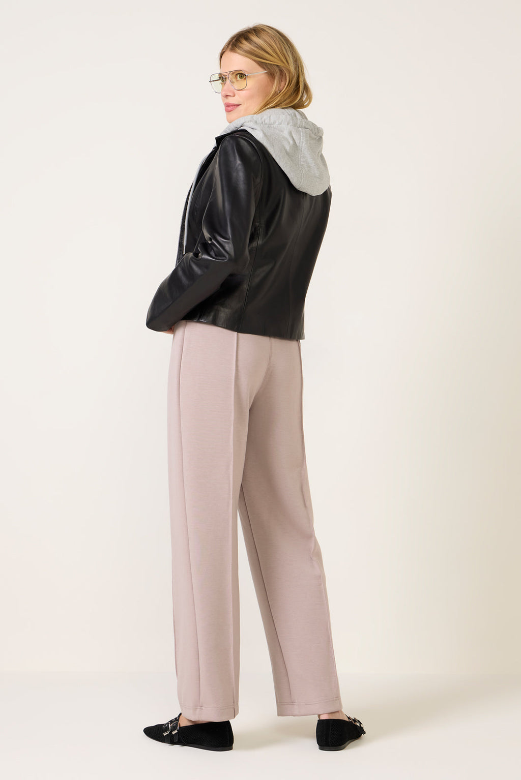 Air Essentials Luxe Straight Leg Pant - Image 4