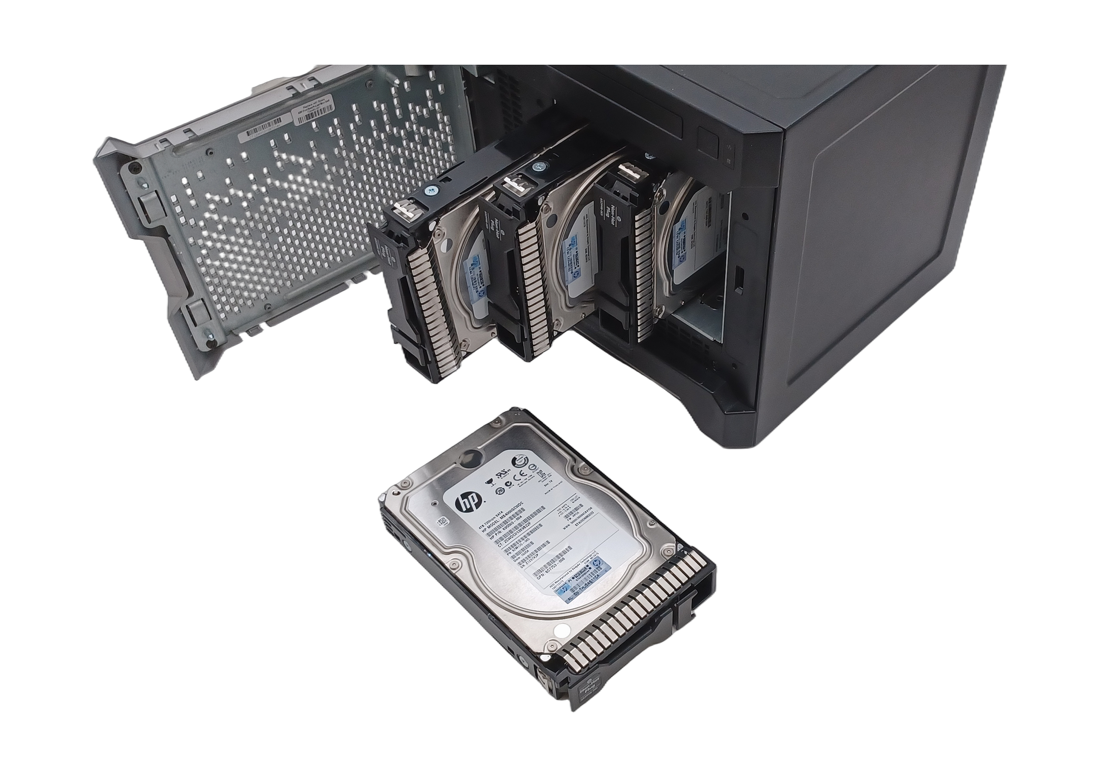 HP ProLiant Microserver Gen8: Xeon E3-1220Lv2 CPU, 16GB ECC RAM, 4x4TB HDD
