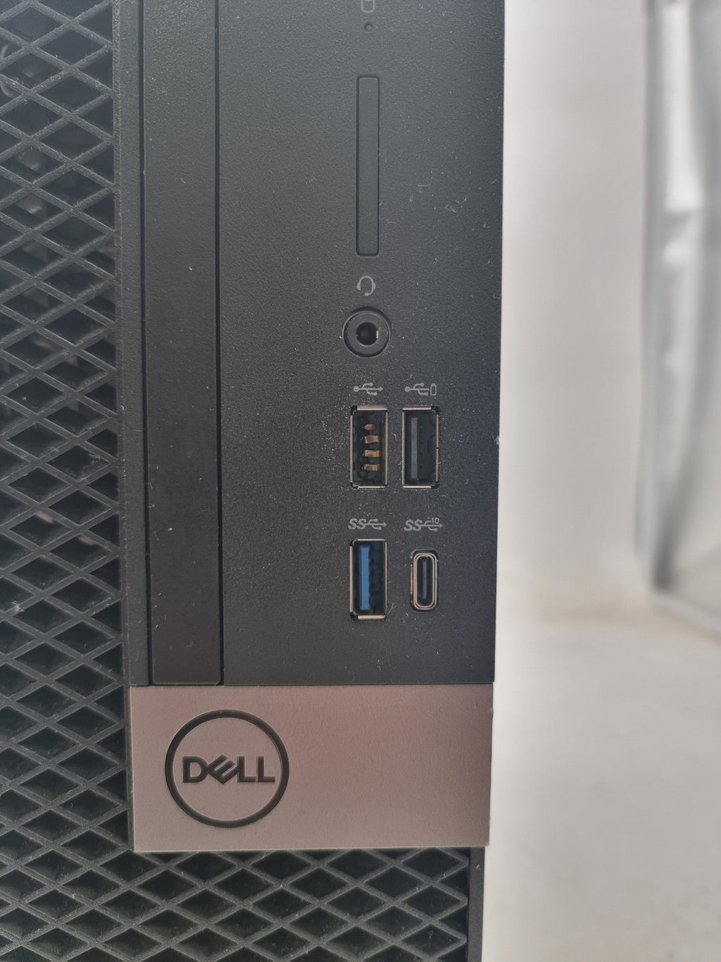 Dell OptiPlex 5060 SFF PC, Core i5 8th Gen, 8GB RAM, 256GB SSD, Windows 11 (Grade C)