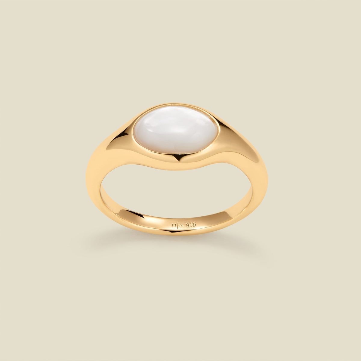 Mother of Pearl Signet Ring