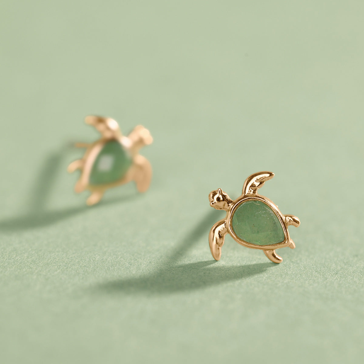 Low Tide Turtle Stud Earrings Set - Image 3