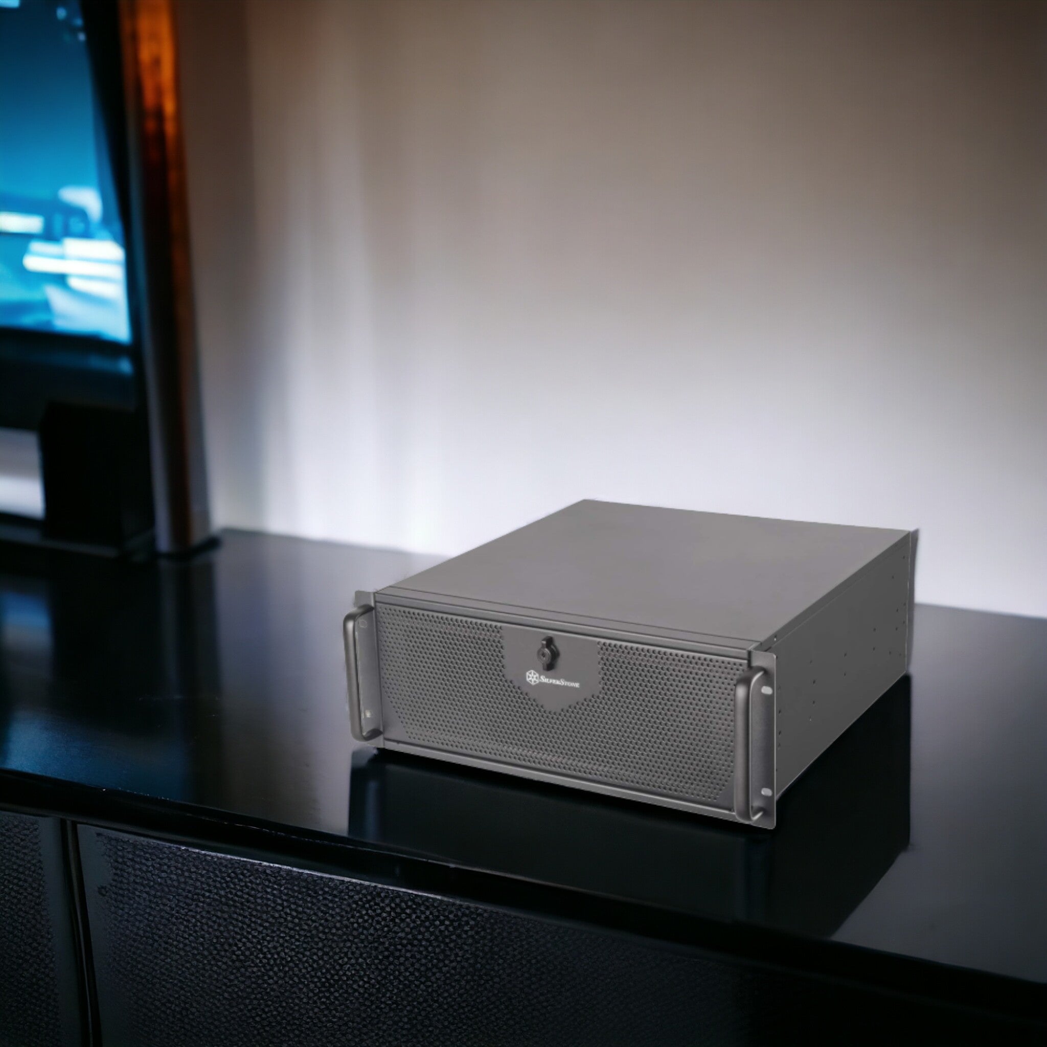 RM42-502 Rack Pro Business and Gaming Desktop