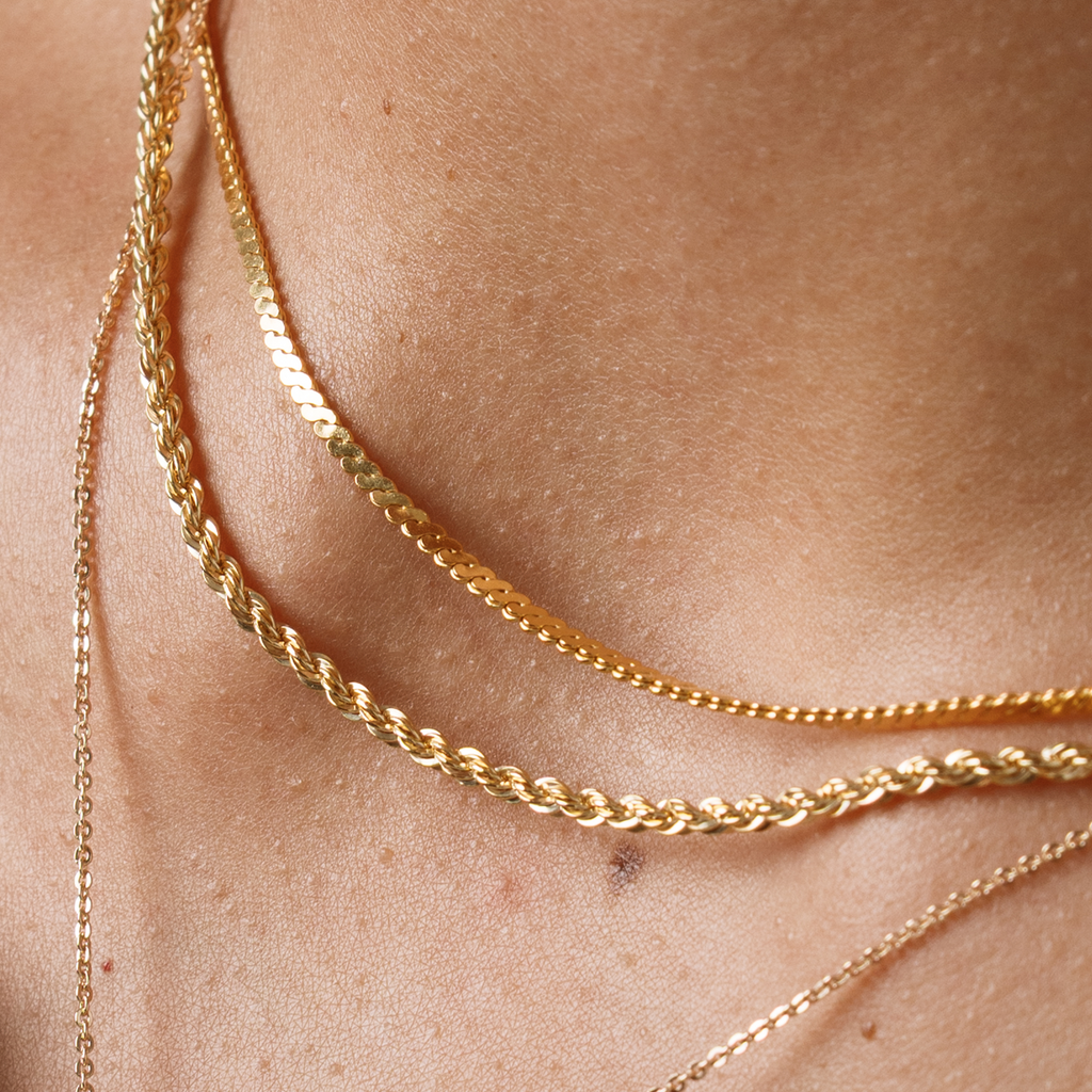 French Rope Chain Necklace - Image 4