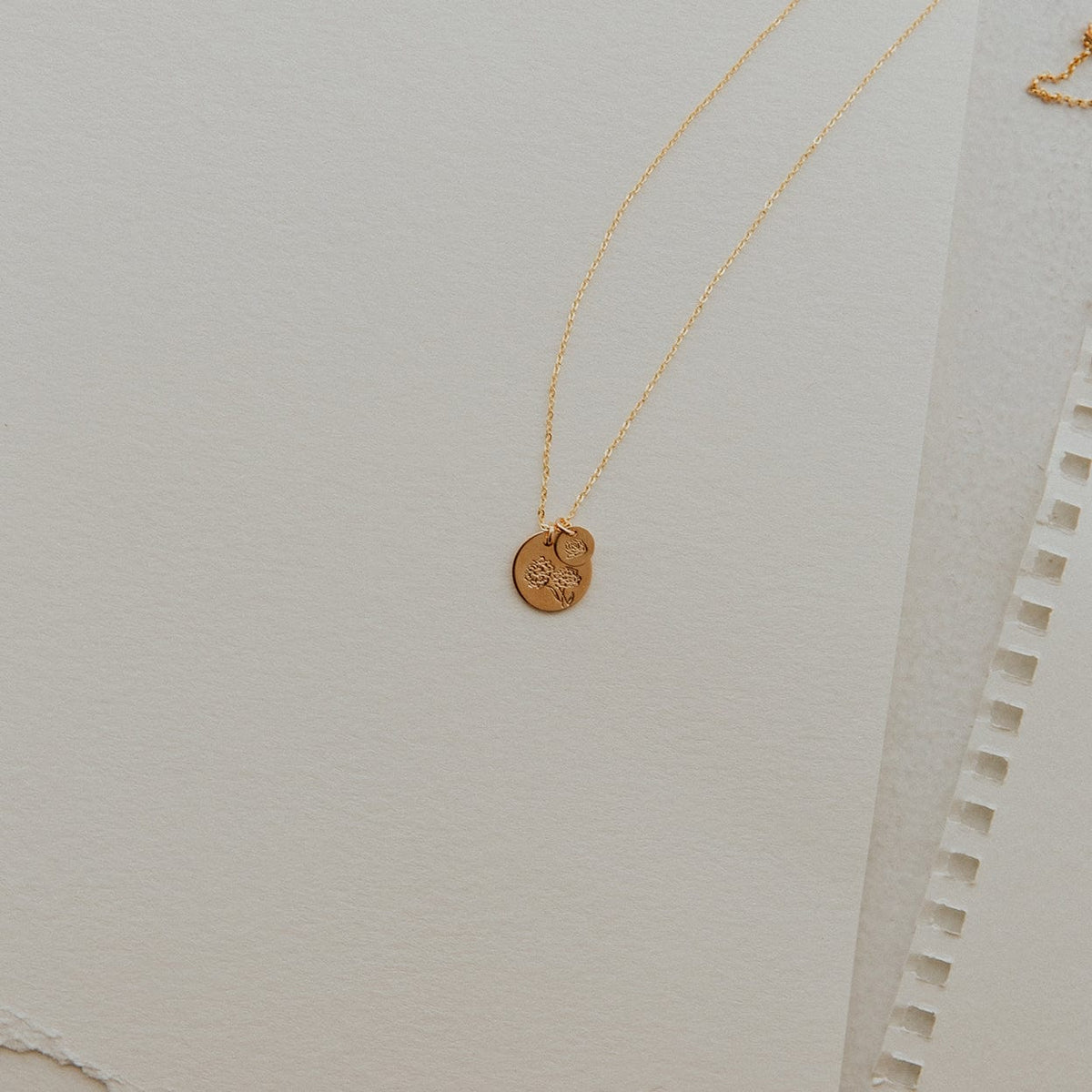 Big & Little Blooms Disc Necklace - Image 5