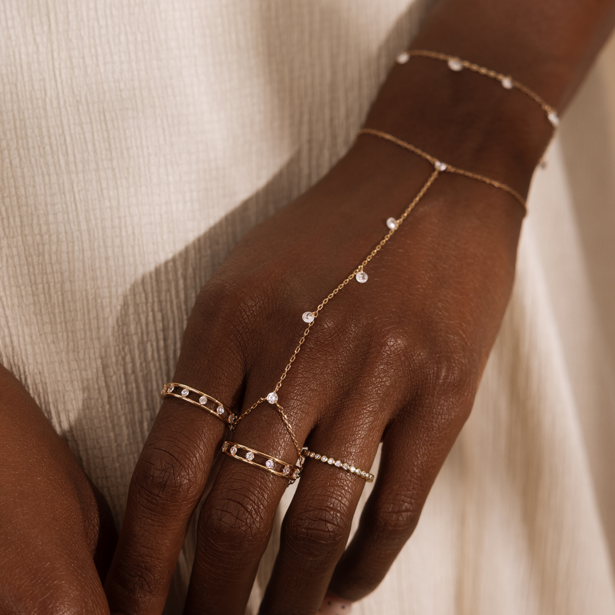 Dew Drop Hand Chain - Image 4